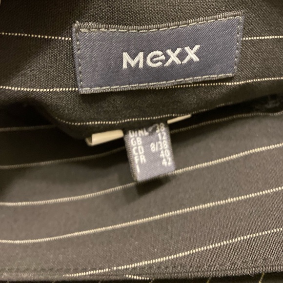MEXX | Pinstripe Skirt Suit - Size 8 - Picture 10 of 12
